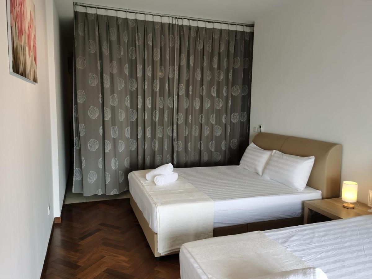 Landmark Stunning High Floor Coast View Studio #Netflix #Fast Wifi Tanjung Tokong Exterior photo